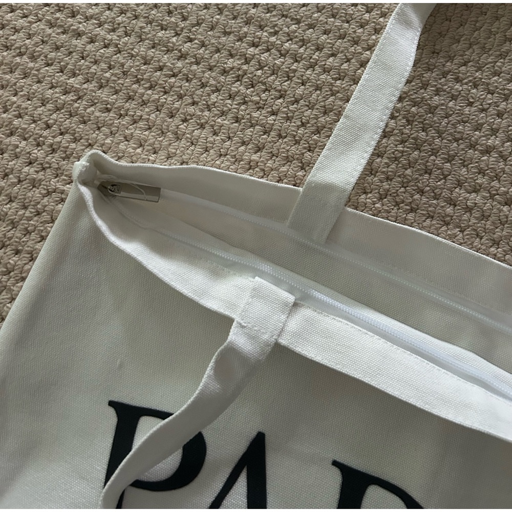 Parke NYC hotdog exclusive tote bag - Picture 5 of 9